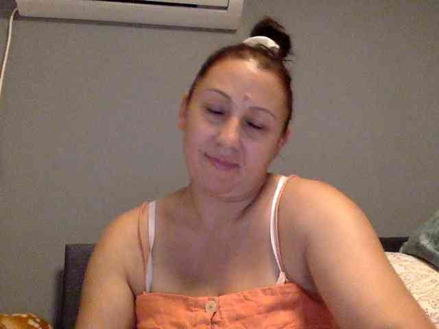 LovellyMary webcam