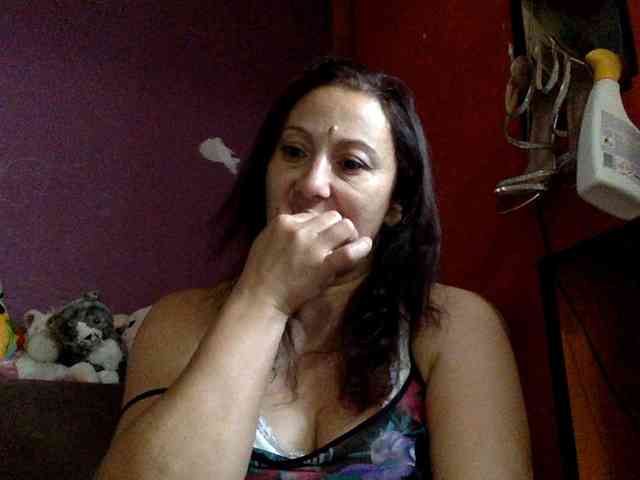 LovellyMary webcam