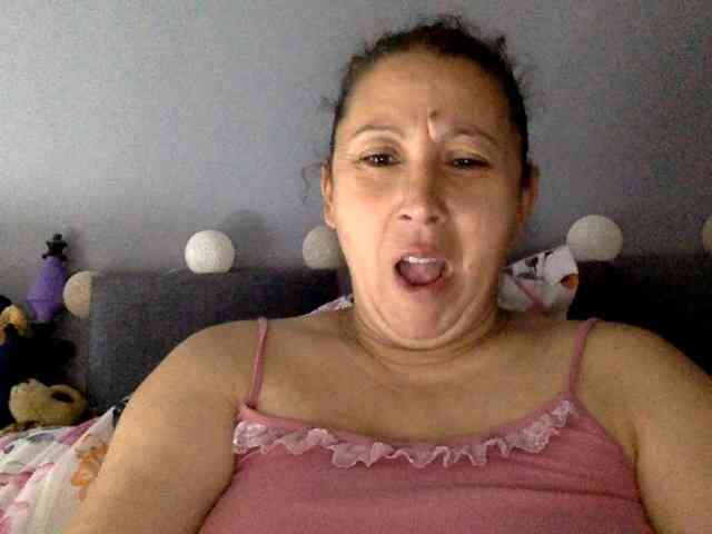 LovellyMary webcam