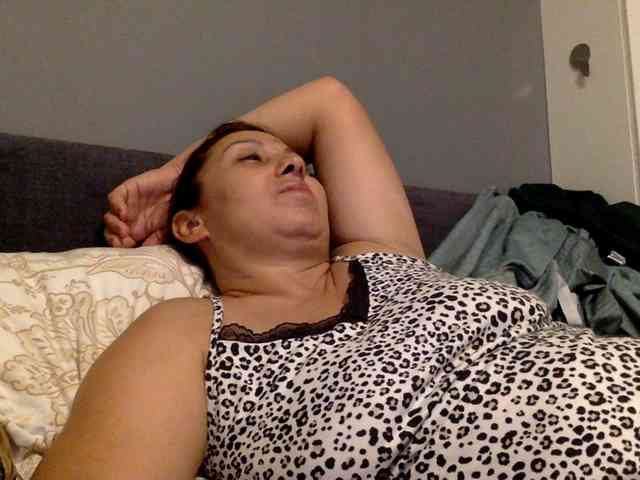 LovellyMary webcam
