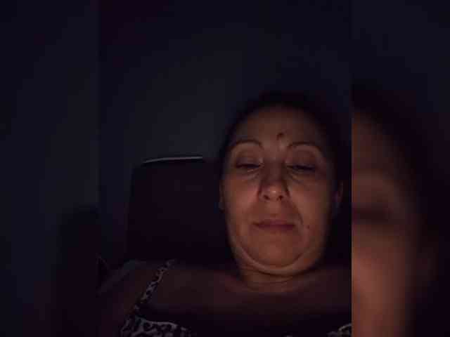 LovellyMary webcam
