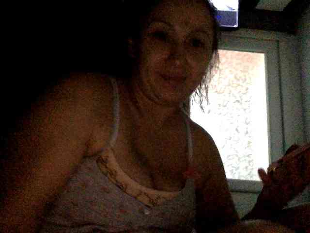 LovellyMary webcam