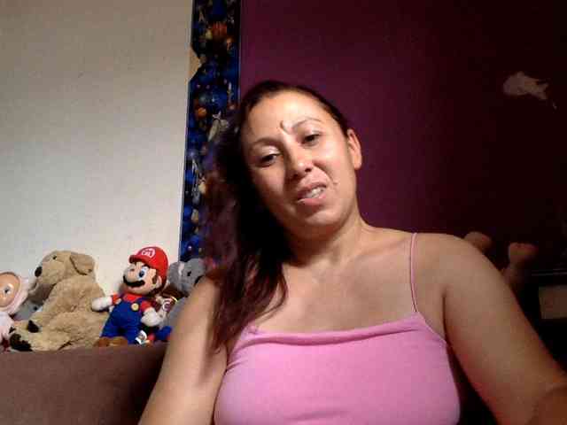 LovellyMary webcam
