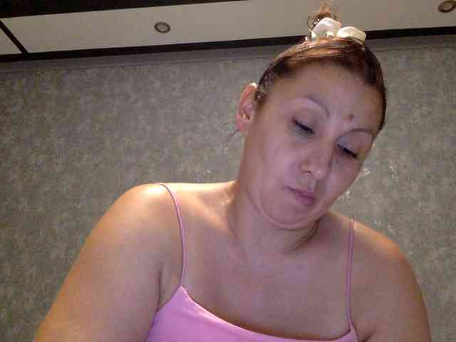 LovellyMary webcam