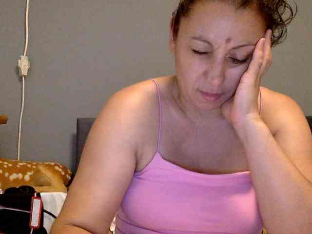 LovellyMary webcam