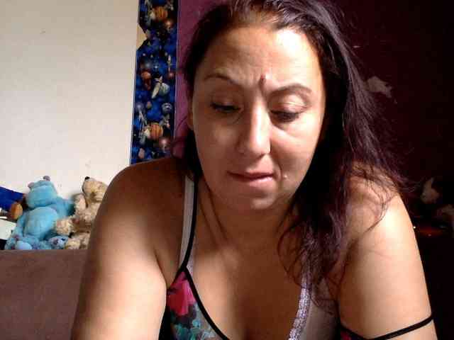LovellyMary webcam