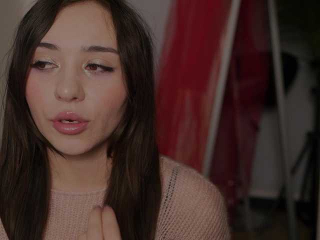 SpaceAna's BongaCams show and profile