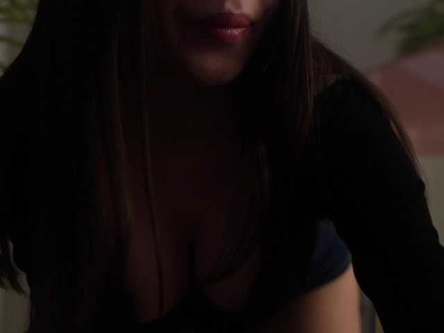 SpaceAna's BongaCams show and profile