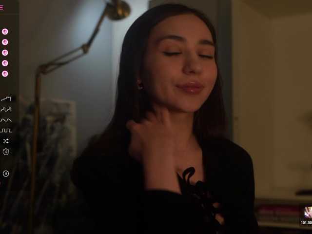 SpaceAna's BongaCams show and profile