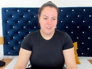 EvaHorny Porn Show