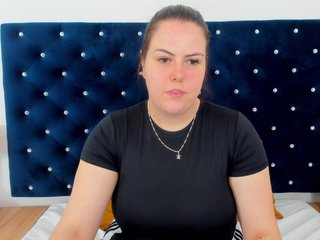 EvaHorny Porn Show
