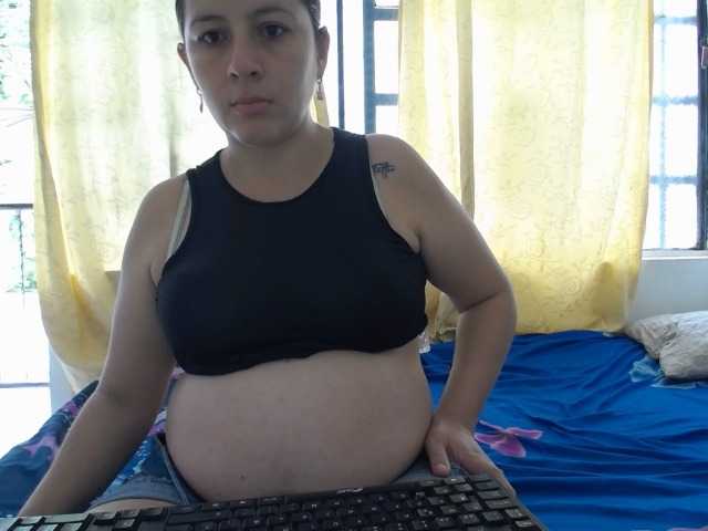 allisonbaby's BongaCams show and profile