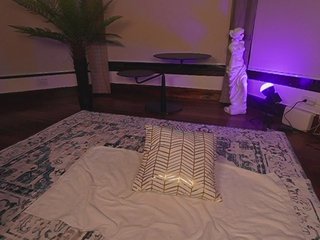 katyerave Porn Show