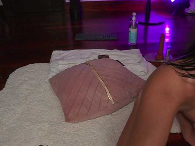 katyerave's BongaCams show and profile