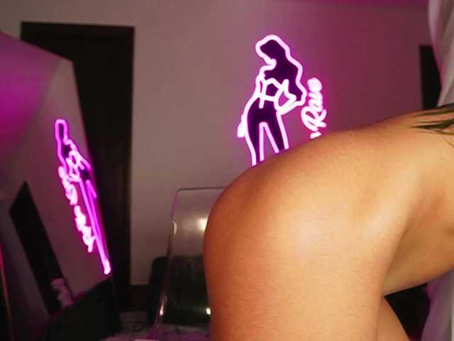 katyerave from BongaCams is Freechat