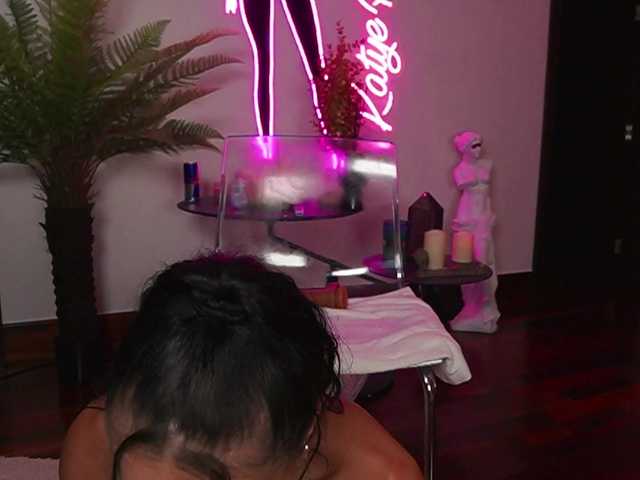 katyerave's BongaCams show and profile