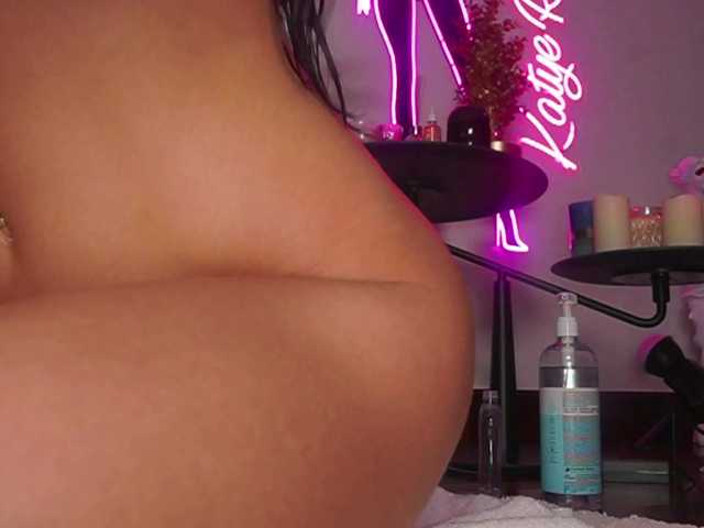 katyerave's BongaCams show and profile