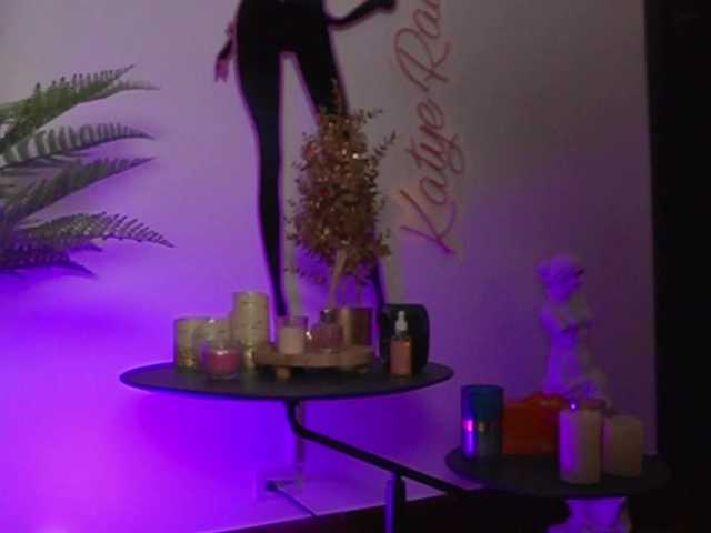 katyerave's BongaCams profile