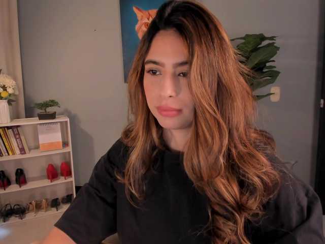 LiaPearce's BongaCams show and profile