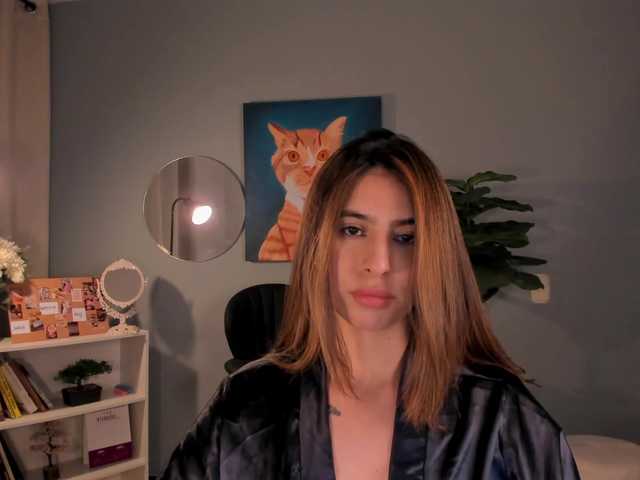 LiaPearce's BongaCams show and profile