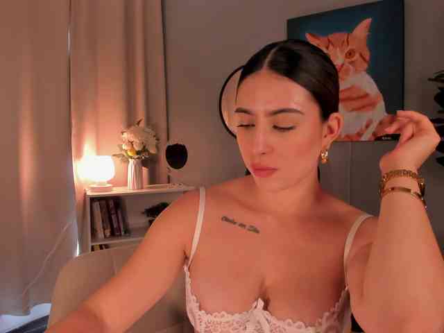 LiaPearce webcam