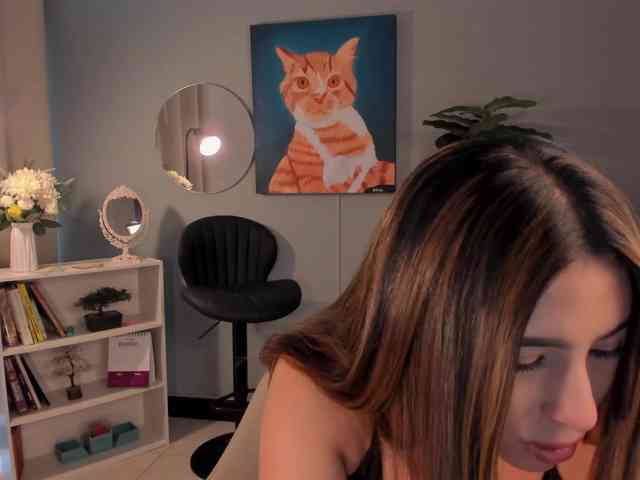 LiaPearce webcam