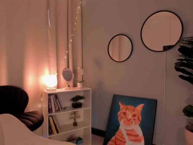 LiaPearce webcam