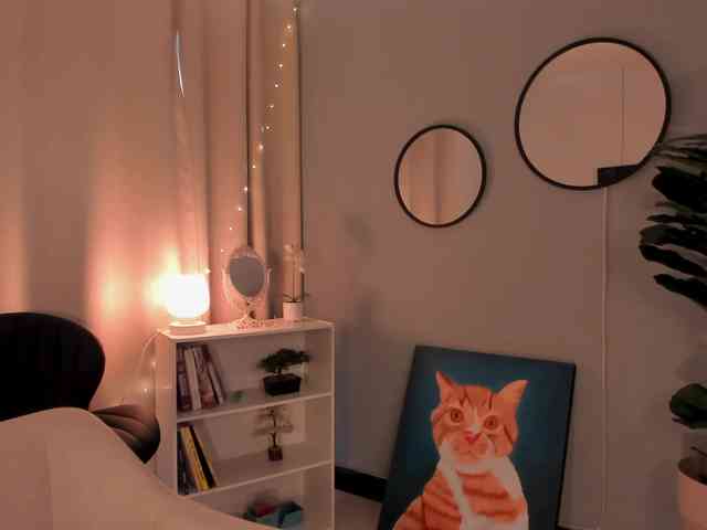 LiaPearce webcam