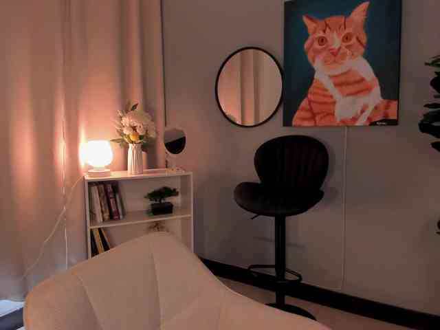 LiaPearce webcam