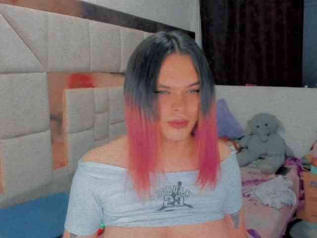 Laddy-D Live Webcam on BongaCams
