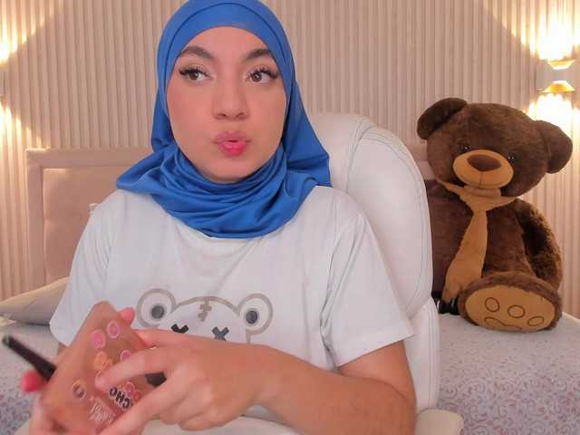 Sofiiia1's BongaCams show and profile