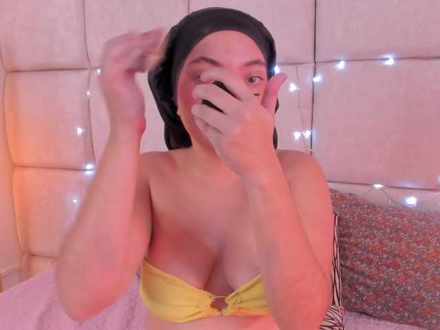 Sofiiia1's BongaCams show and profile