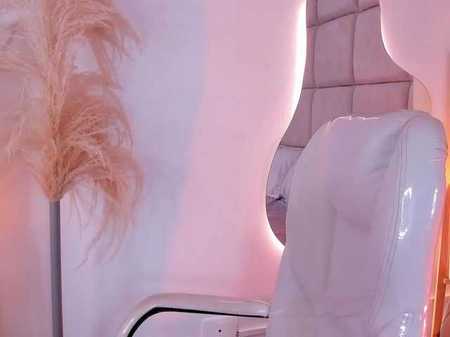 Sofiiia1 webcam bongacams model stream image