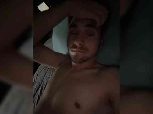 sucksmyas