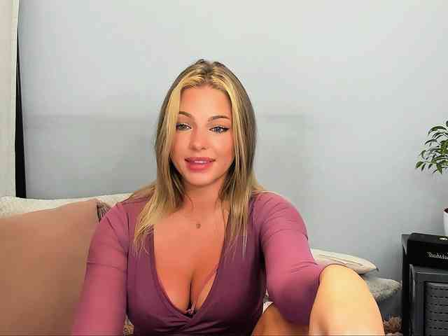 LilyGold webcam