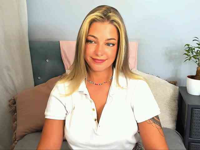 LilyGold webcam