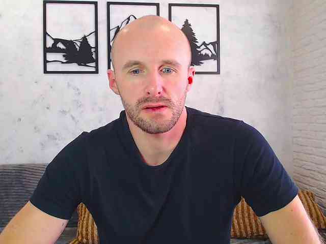 DoctorRamsey Live Webcam on BongaCams