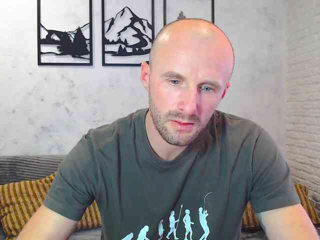 DoctorRamsey Live Webcam on BongaCams