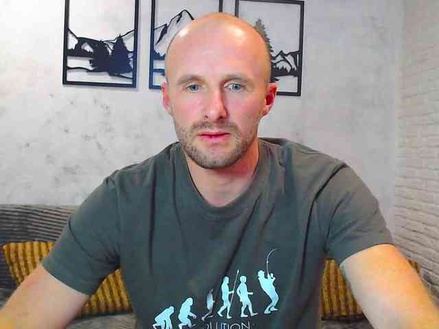 DoctorRamsey Live Webcam on BongaCams