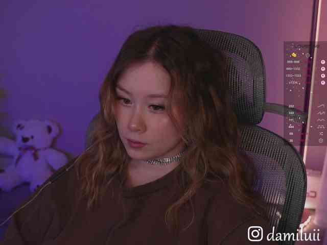 damilui Live Webcam on BongaCams