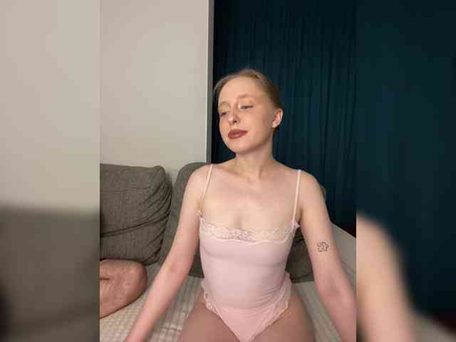 PeachPie Live Webcam on {site_name}