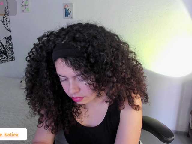 Just-katiex's BongaCams show and profile