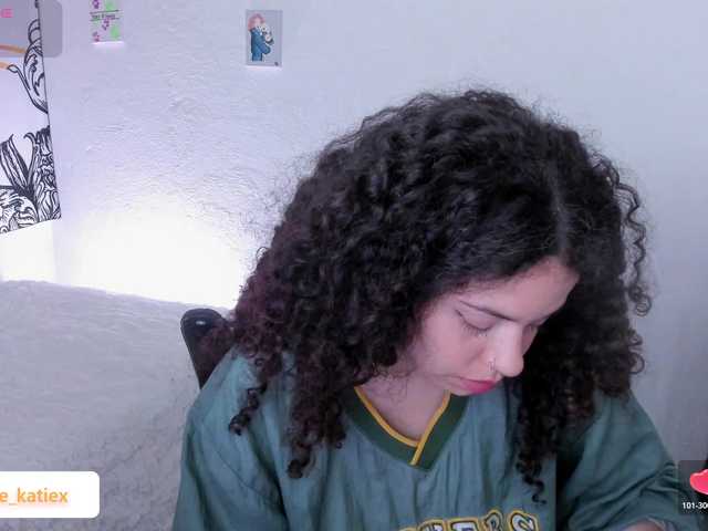 Just-katiex's BongaCams show and profile