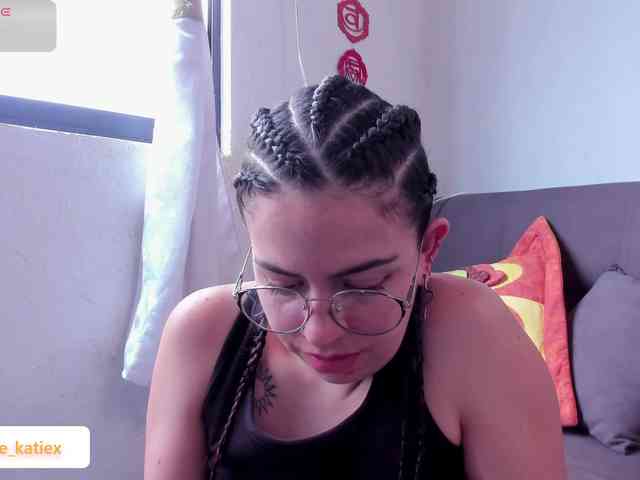 Just-katiex Just-katiex