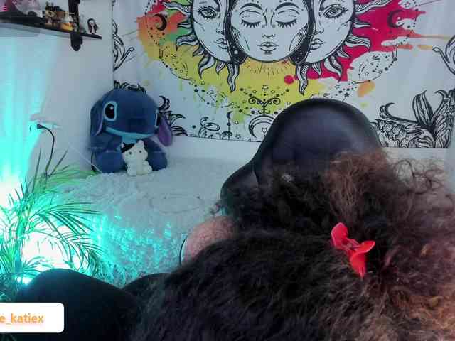 Just-katiex Just-katiex