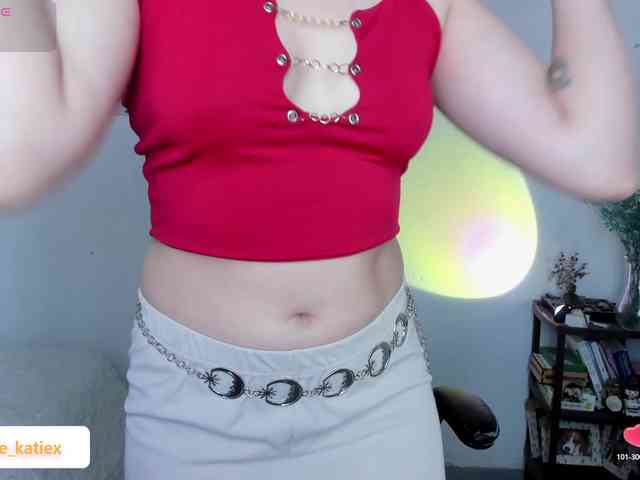 Just-katiex Just-katiex