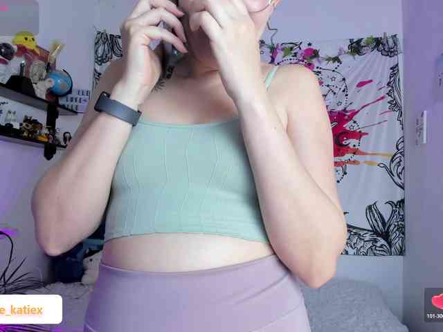 Just-katiex Just-katiex