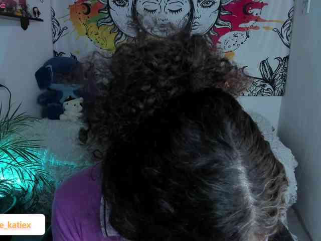 Just-katiex Just-katiex