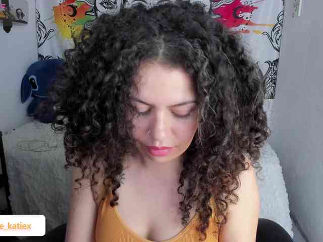 Just-katiex Just-katiex