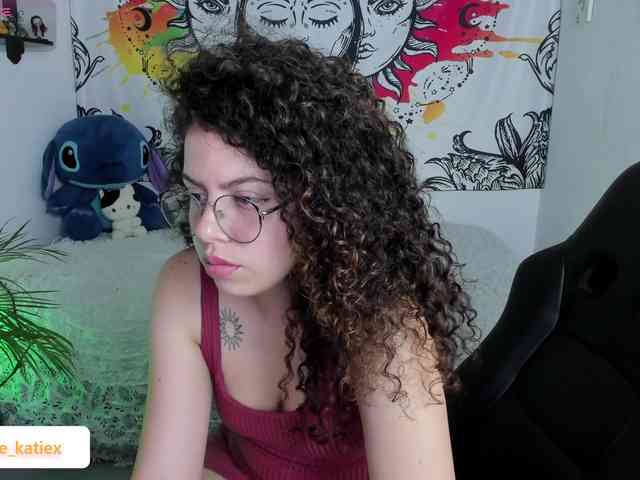 Just-katiex Just-katiex